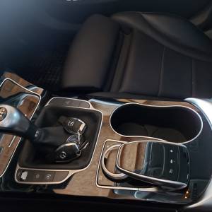 Mercedes C220D, AVANGARDE, Burmester, 8xALU, krovni nosači,reg.10/2026