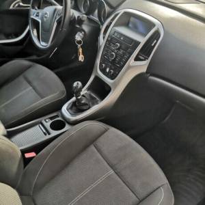 Opel Astra J Turbo sport (132kw)+ LPG