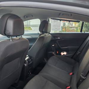 Opel insignia 2.0/ 2013.g