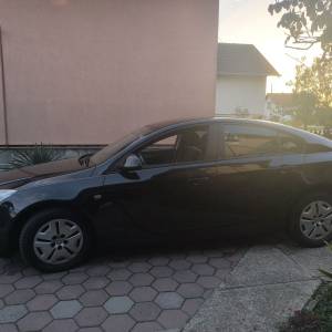 Opel insignia 2.0/ 2013.g