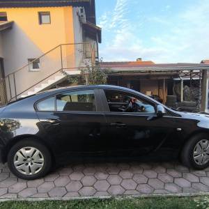 Opel insignia 2.0/ 2013.g
