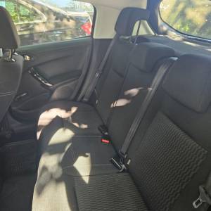 Peugeot 208, 2015., REG do 03/2026, 2 seta guma