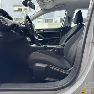 PEUGEOT 308 1.6HDI //127tkm//prvi vlasnik//HR auto//servisna+računi//