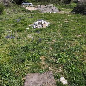 Prodaja zemljišta 1100 kvadrata