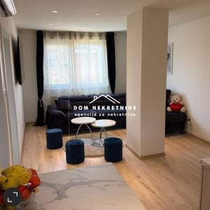 PRODAJE SE TROSOBNI STAN U OSIJEKU