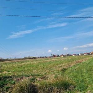 Prodaje se zemljište od 6900 kvadrata