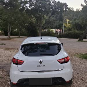 PRODAJEM HITNO RENAULT CLIO - snizio sam cijenu sa 7600 na 7300 €
