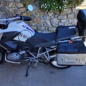 Prodajem ili mjenjam za noviji i slabiji