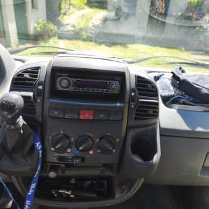 Prodajem kombi vozilo PEUGOT 22 HDI