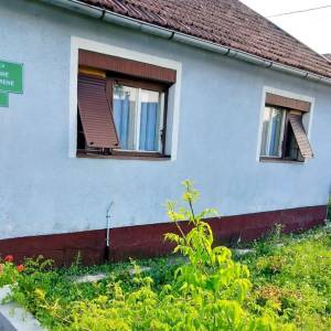 Prodajem kuću s okućnicom, Bakšaiš, Bihać, BiH - PRILIKA!