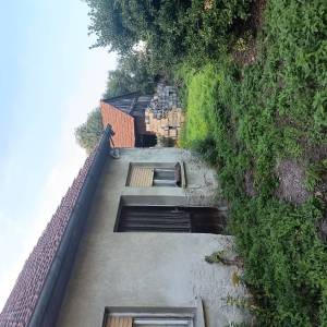 Prodajem kuću za rušenje ili kompletnu adaptaciju