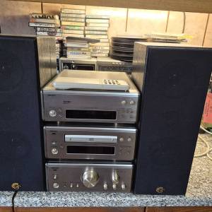 PRODAJEM MINI LINIJU DENON SA ZVUČNICIMA