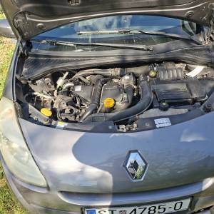 Prodajem renault clio grandetour ,1,5 dci, 2012.g,