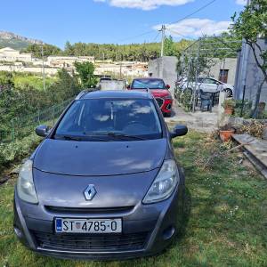 Prodajem renault clio grandetour ,1,5 dci, 2012.g,