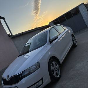 Prodajem Skoda rapid 1,4tdi