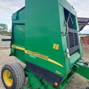 Rolo balirka John Deere 592