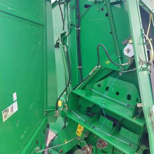 Rolo balirka John Deere 592