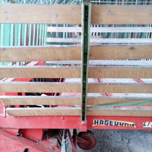 Samoutovarna prikolica za sijeno, balirka niskotlačna i puhalnik