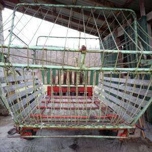 Samoutovarna prikolica za sijeno, balirka niskotlačna i puhalnik