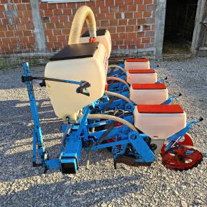 Sijačica za kukuruz MONOSEM PNU