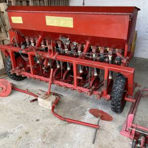 Sijačica za pšenicu i žito IMT 15 redova