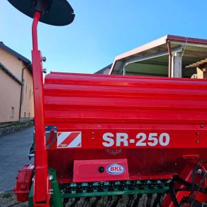 Sijačica za žito Agromasz SR250
