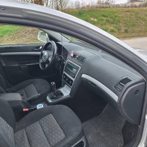 Škoda octavia 1,9 TDI 2009 g.