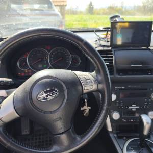 subaru legacy 2.0 121kw sa plinom automatik