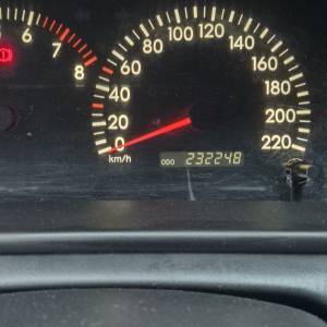 ️TOYOTA COROLLA 2002. 999 €