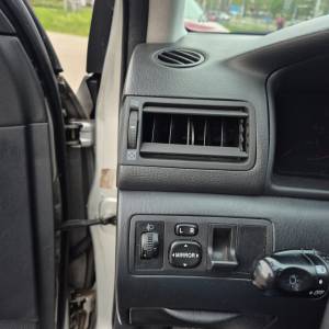 ️TOYOTA COROLLA 2002. 999 €