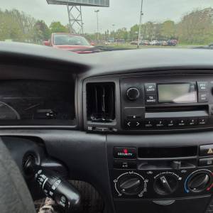 ️TOYOTA COROLLA 2002. 999 €