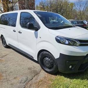 Toyota kombi,  mog ,zamjena, PRILIKA  !!!