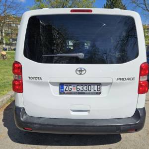Toyota kombi,  mog ,zamjena, PRILIKA  !!!