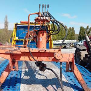 Utovarivač za stajski gnoj