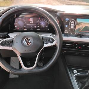 VW Golf 8 2,0 TDI 2022god. 118,000km, panorama, Q-light, keyless