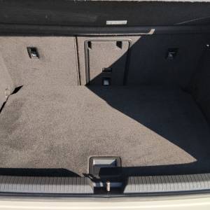 VW Golf 8 2,0 TDI 2022god. 118,000km, panorama, Q-light, keyless