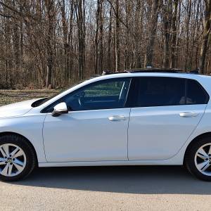 VW Golf 8 2,0 TDI 2022god. 118,000km, panorama, Q-light, keyless