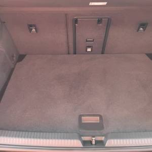 VW Golf 8 2,0TDI  Active oprema DSG, matrix