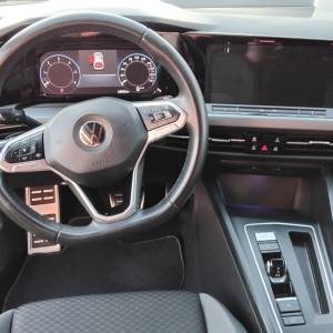 VW Golf 8 2,0TDI  Active oprema DSG, matrix