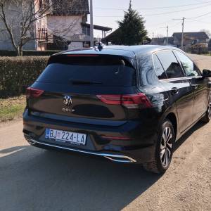 VW Golf 8 2,0TDI  Active oprema DSG, matrix