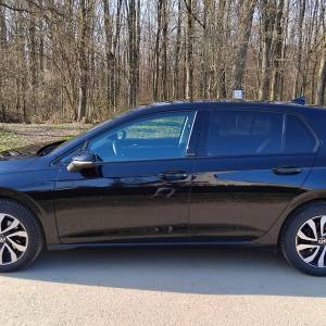 VW Golf 8 2,0TDI  Active oprema DSG, matrix