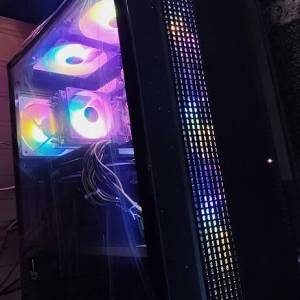 Xeon E5-2680 v4 14/28, RX 590 8gb GDDR5, 16gb DDR4, m.2 256gb, HDD 4tb