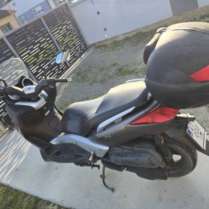 Yamaha XMax 250, Virovitica