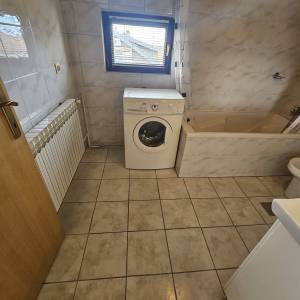 Zagreb - Brestje, Tupekova, 4-sobni stan 85m2, terasa 11,60m2, 2VPM