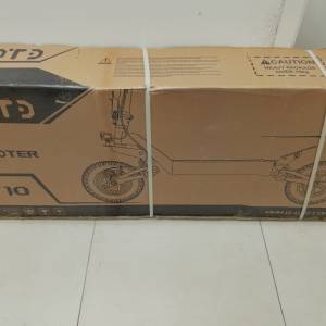 Zapakiran OOTD T10 električni romobil