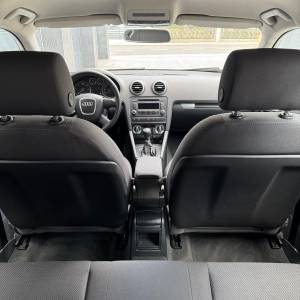 AUDI A3 1.6TDI //161tkm//prvi vlasnik//dvozonska klima//odličan//