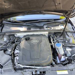 AUDI A4 AVANT 2.0 TDI S-LINE B8.5 2015G