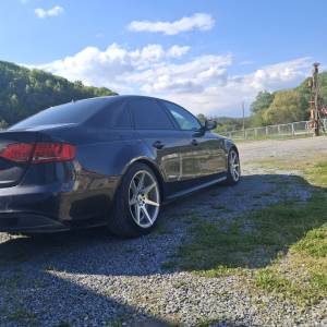 AUDI A4 B8