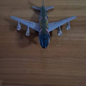 Avion Happy Holiday
