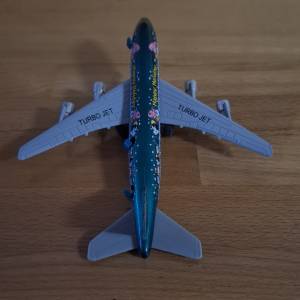Avion Happy Holiday